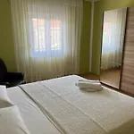 Mate *